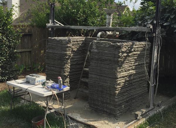 Alex Le Roux 3D prints ‘Tiny House’ in just 24 hours